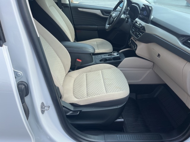 Ford Escape SE Hybrid AWD 2022 Ford Escape SE Hybrid AWD 2022