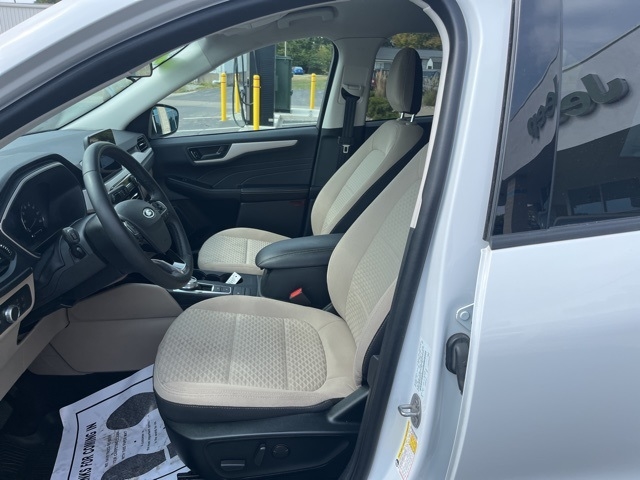 Ford Escape SE Hybrid AWD 2022 Ford Escape SE Hybrid AWD 2022