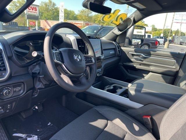 RAM 1500 Big Horn 4x4 Crew Cab 5'7" Box 2026