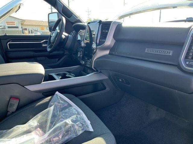 RAM 1500 Big Horn 4x4 Crew Cab 5'7" Box 2026