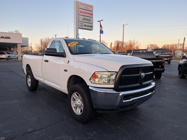 2018 RAM 3500 Tradesman 4x4 Reg Cab 8' Box