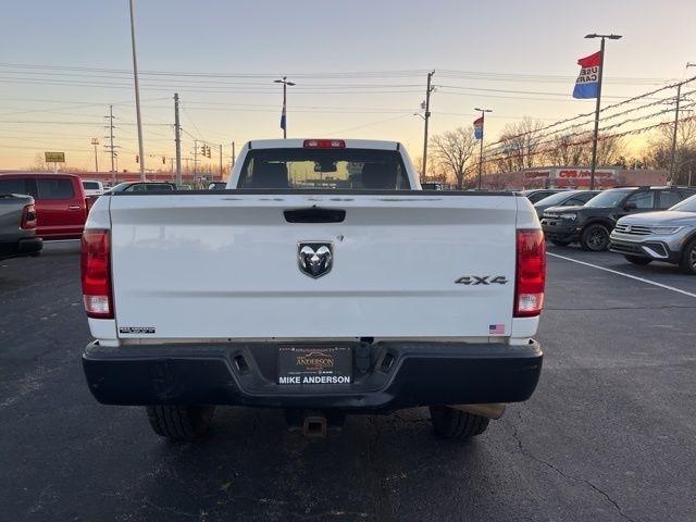 RAM 3500 Tradesman 4x4 Reg Cab 8' Box 2018