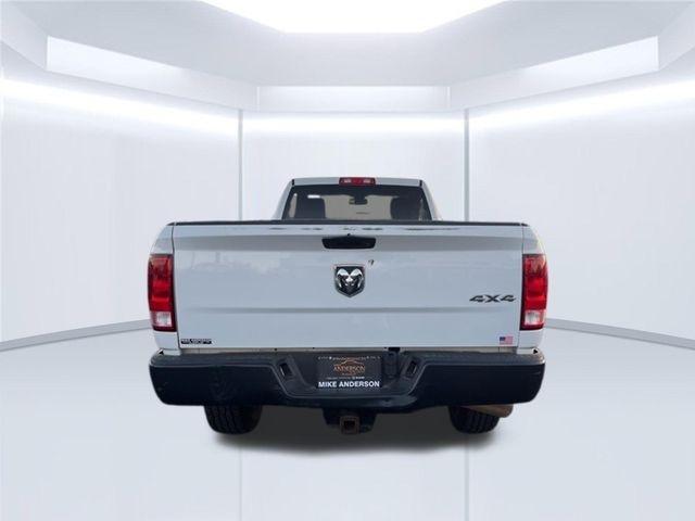RAM 3500 Tradesman 4x4 Reg Cab 8' Box 2018