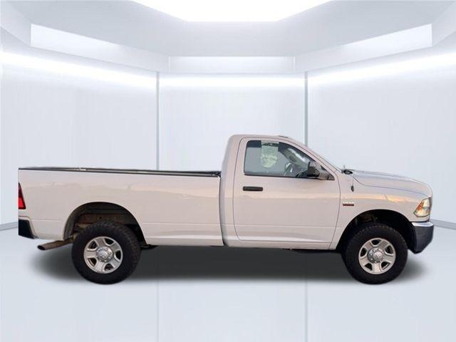 RAM 3500 Tradesman 4x4 Reg Cab 8' Box 2018