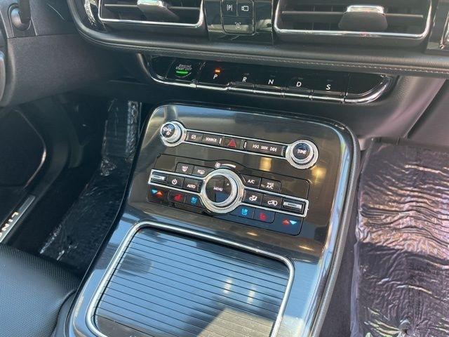 Lincoln Nautilus Reserve AWD 2022