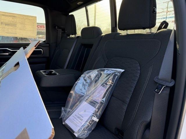 RAM 1500 Big Horn 4x4 Crew Cab 5'7" Box 2026