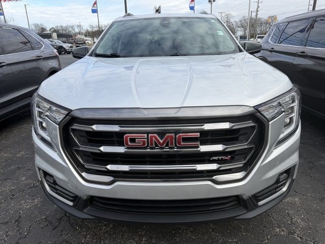 2022 GMC Terrain AWD 4dr AT4