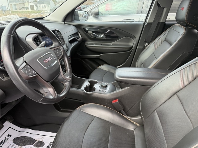 GMC Terrain AWD 4dr AT4 2022