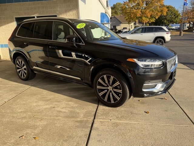 2024 Volvo XC90 B6 AWD Plus Bright Theme 7P