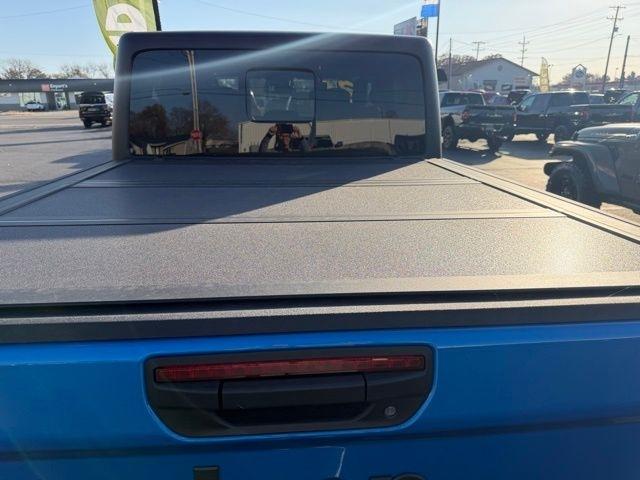 Jeep Gladiator Willys 4x4 2026