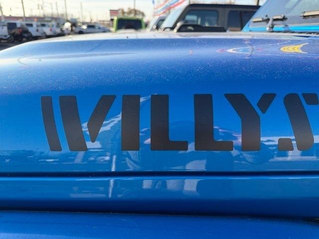 Jeep Gladiator Willys 4x4 2026