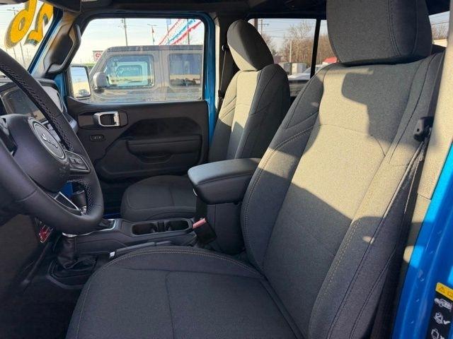 Jeep Gladiator Willys 4x4 2026