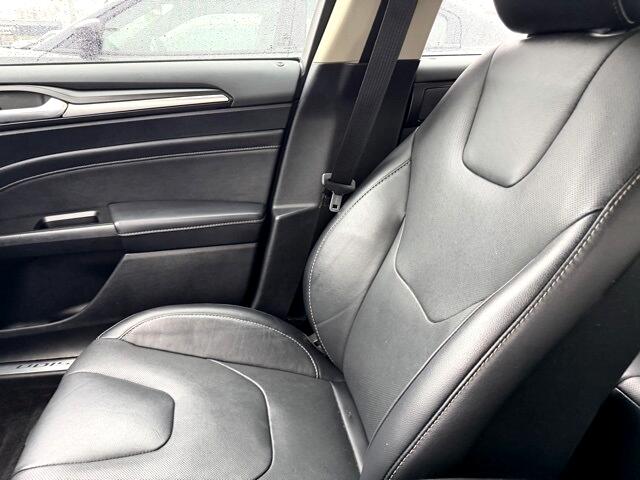 Ford Fusion Titanium AWD 2017