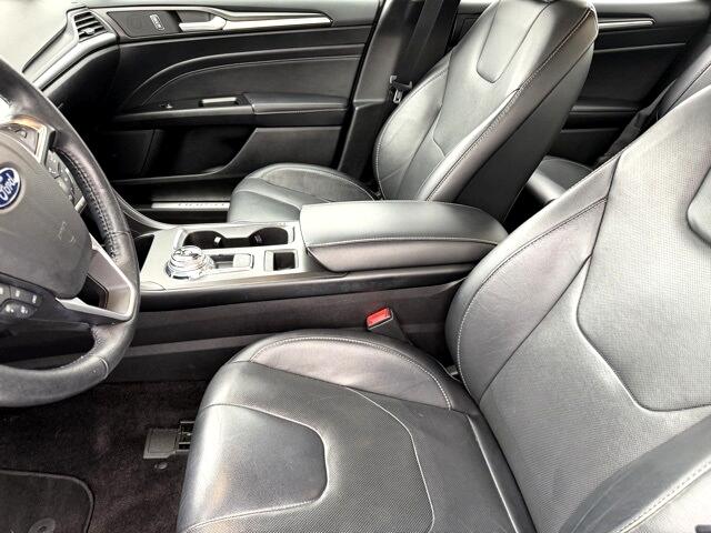 Ford Fusion Titanium AWD 2017