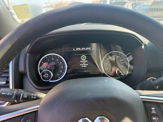 RAM 2500 Big Horn 4x4 Crew Cab 6'4" Box 2026