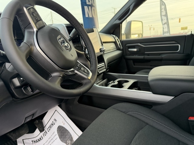 RAM 2500 Big Horn 4x4 Crew Cab 6'4" Box 2026