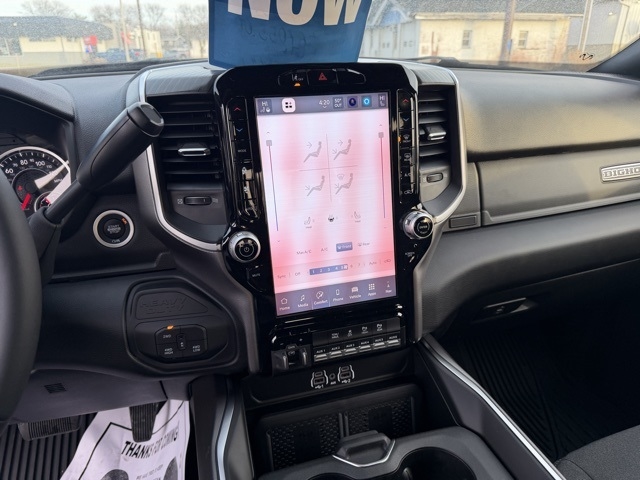 RAM 2500 Big Horn 4x4 Crew Cab 6'4" Box 2026