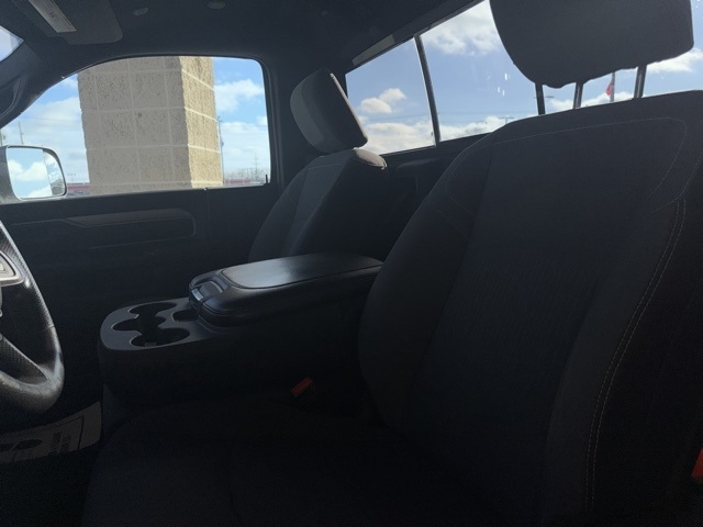 RAM 3500 Tradesman 4x4 Reg Cab 8' Box 2021