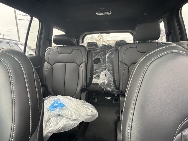 Jeep Grand Cherokee L Limited 4x4 2025