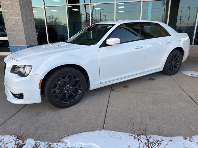 2023 Chrysler 300 300 Touring L AWD