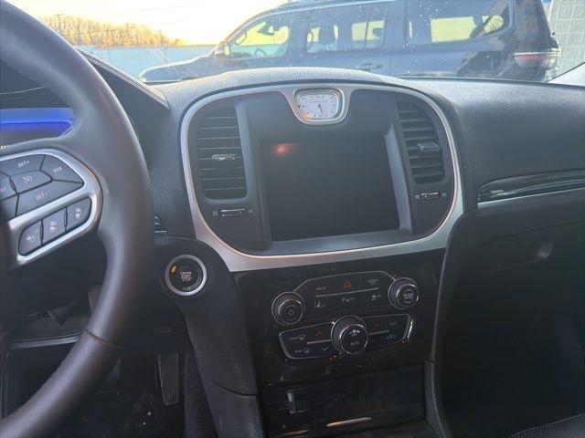 Chrysler 300 300 Touring L AWD 2023