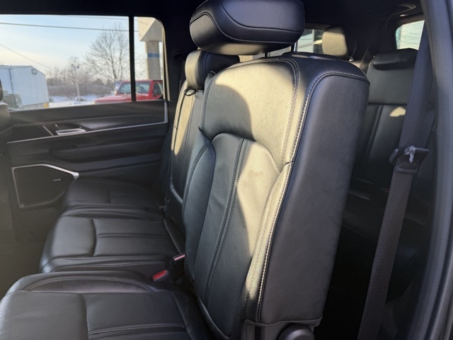 Jeep Wagoneer Series II 4x4 2024