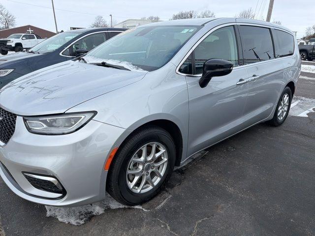 2024 Chrysler Pacifica Touring L FWD