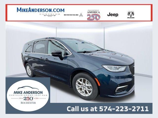 2024 Chrysler Pacifica Touring L FWD