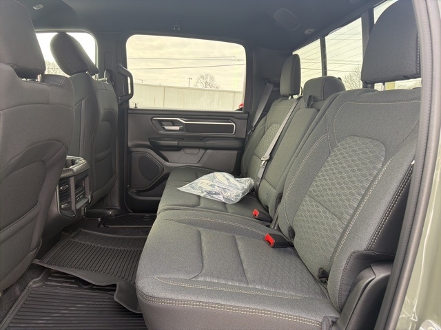 RAM 1500 Big Horn 4x4 Crew Cab 5'7" Box 2026