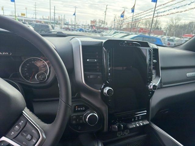 RAM 1500 Big Horn 4x4 Crew Cab 5'7" Box 2026