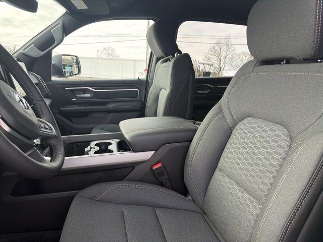 RAM 1500 Big Horn 4x4 Crew Cab 5'7" Box 2026