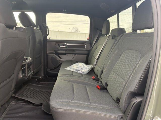 RAM 1500 Big Horn 4x4 Crew Cab 5'7" Box 2026