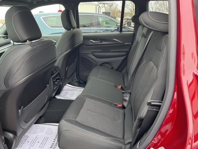 Jeep Grand Cherokee Laredo X 4x4 2026