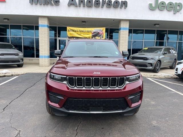 Jeep Grand Cherokee Laredo X 4x4 2026