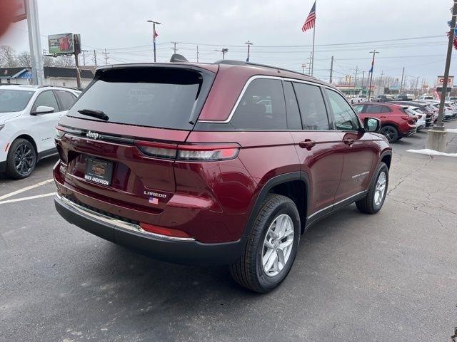 Jeep Grand Cherokee Laredo X 4x4 2026