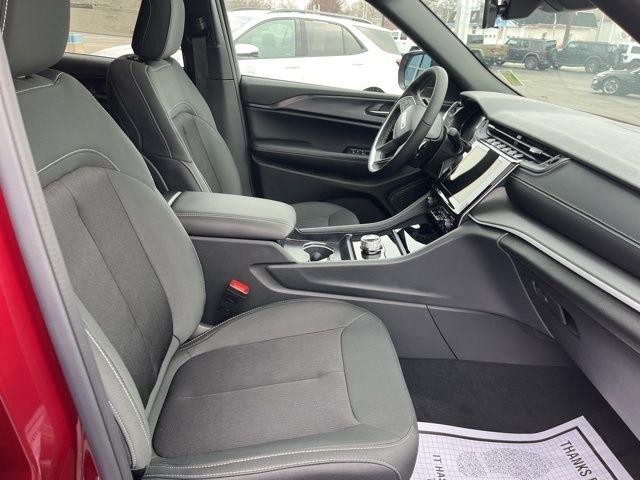 Jeep Grand Cherokee Laredo X 4x4 2026