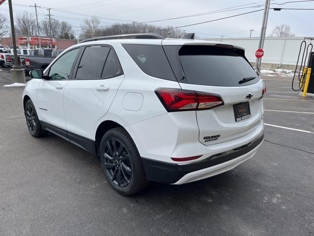 Chevrolet Equinox FWD 4dr RS 2022