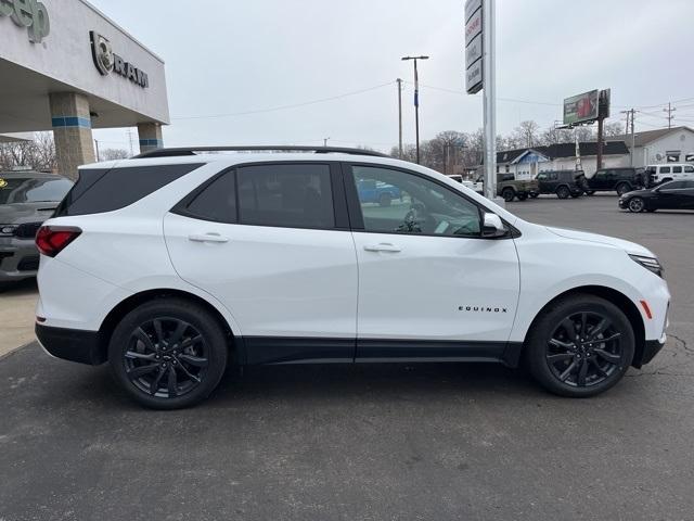 Chevrolet Equinox FWD 4dr RS 2022