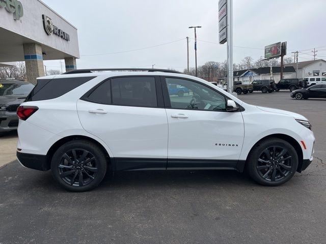 Chevrolet Equinox FWD 4dr RS 2022