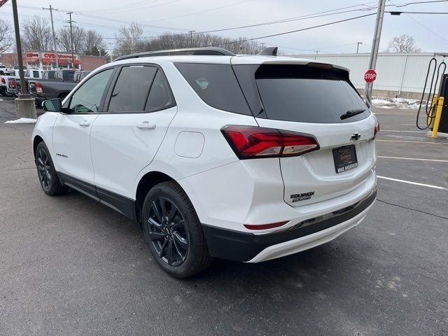Chevrolet Equinox FWD 4dr RS 2022