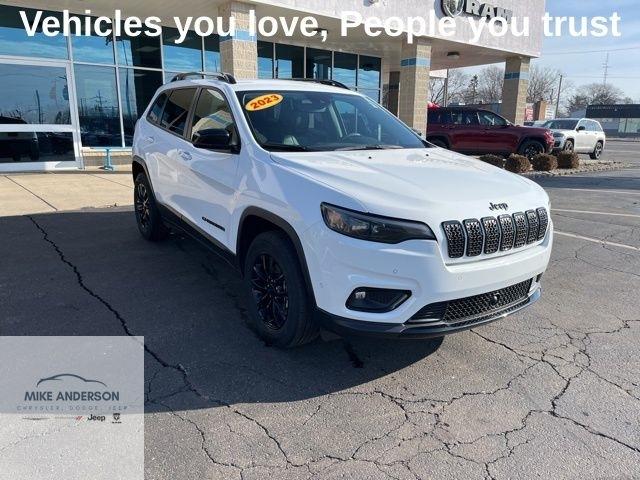 2023 Jeep Cherokee Altitude Lux 4x4