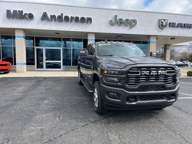 RAM 2500 Big Horn 4x4 Crew Cab 6'4" Box 2026