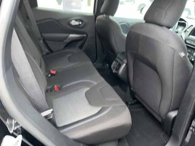 Jeep Cherokee Latitude 4x4 2021