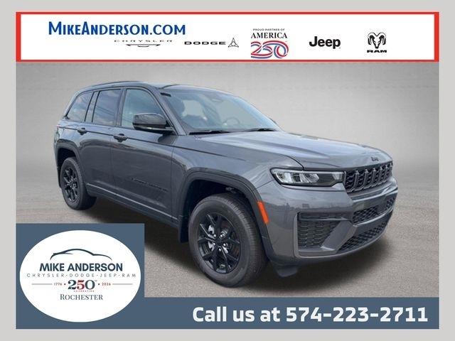 Jeep Grand Cherokee Laredo Altitude 4x4 2026
