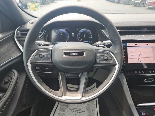 Jeep Grand Cherokee Laredo Altitude 4x4 2026