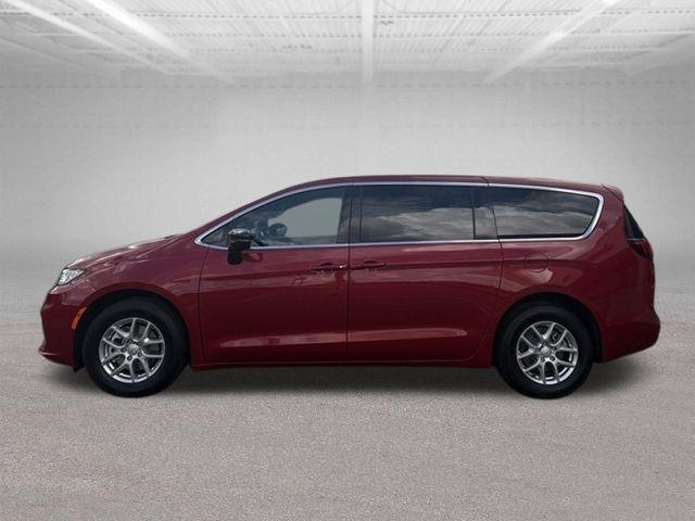 Chrysler Pacifica Select FWD 2026