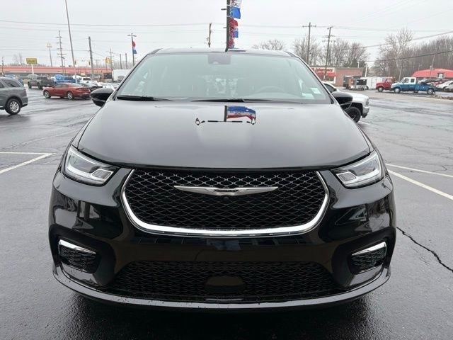 2026 Chrysler Pacifica Select FWD