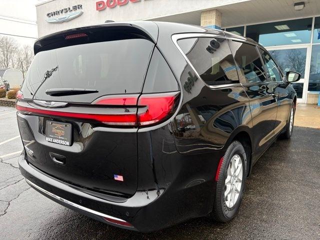 Chrysler Pacifica Select FWD 2026
