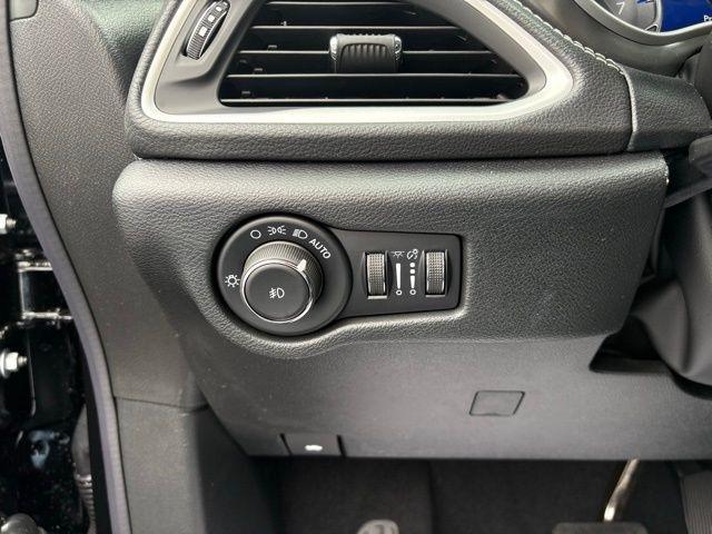 Chrysler Pacifica Select FWD 2026