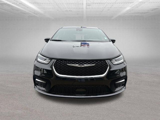 Chrysler Pacifica Select FWD 2026